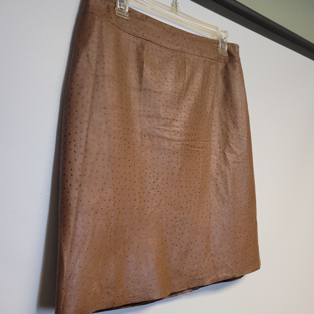 Vintage 1990's  Express World Brand Camel Brown Leather Skirt Size 7/8